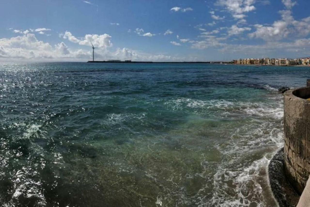 Apartamento "La Casa De La Playa" Con Wifi Y 3 Dormitorios Arinaga Exterior foto